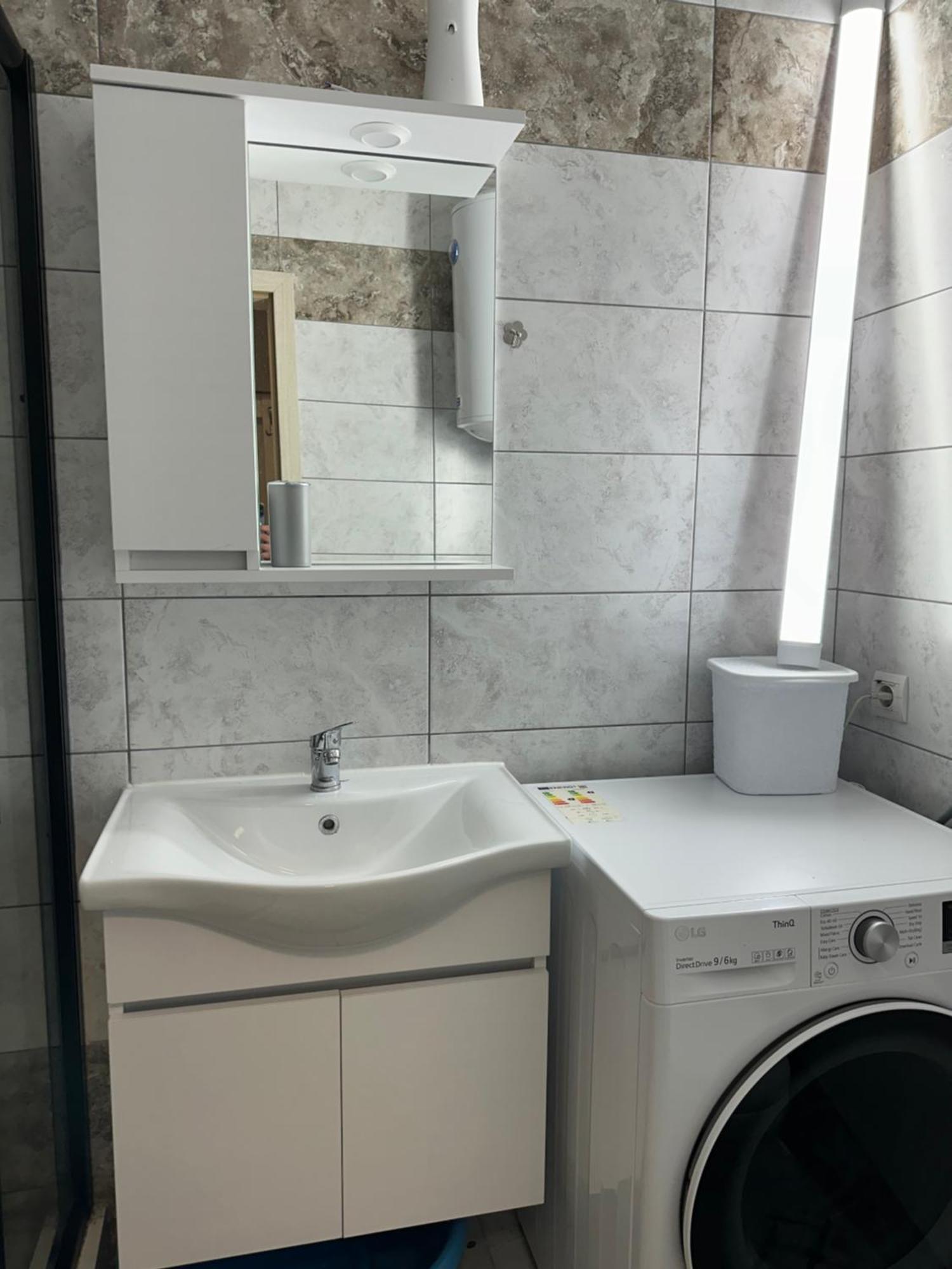 Skyline Apartment 2 Peje Dış mekan fotoğraf